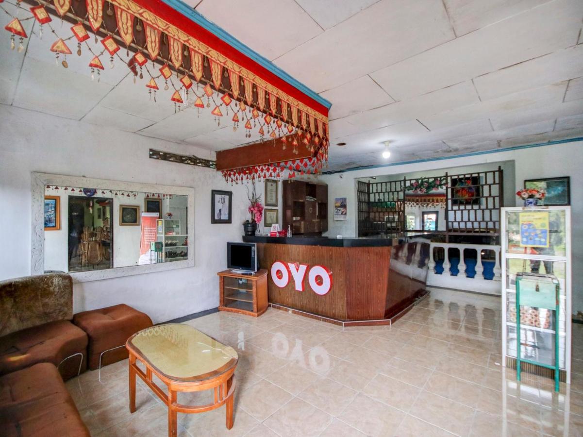 Oyo2322迪恩卡罗纳酒店 不拉士打宜 外观 照片